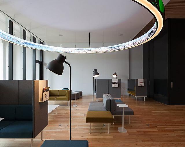 搭配適當的實木地板 搭配適當的實木地板